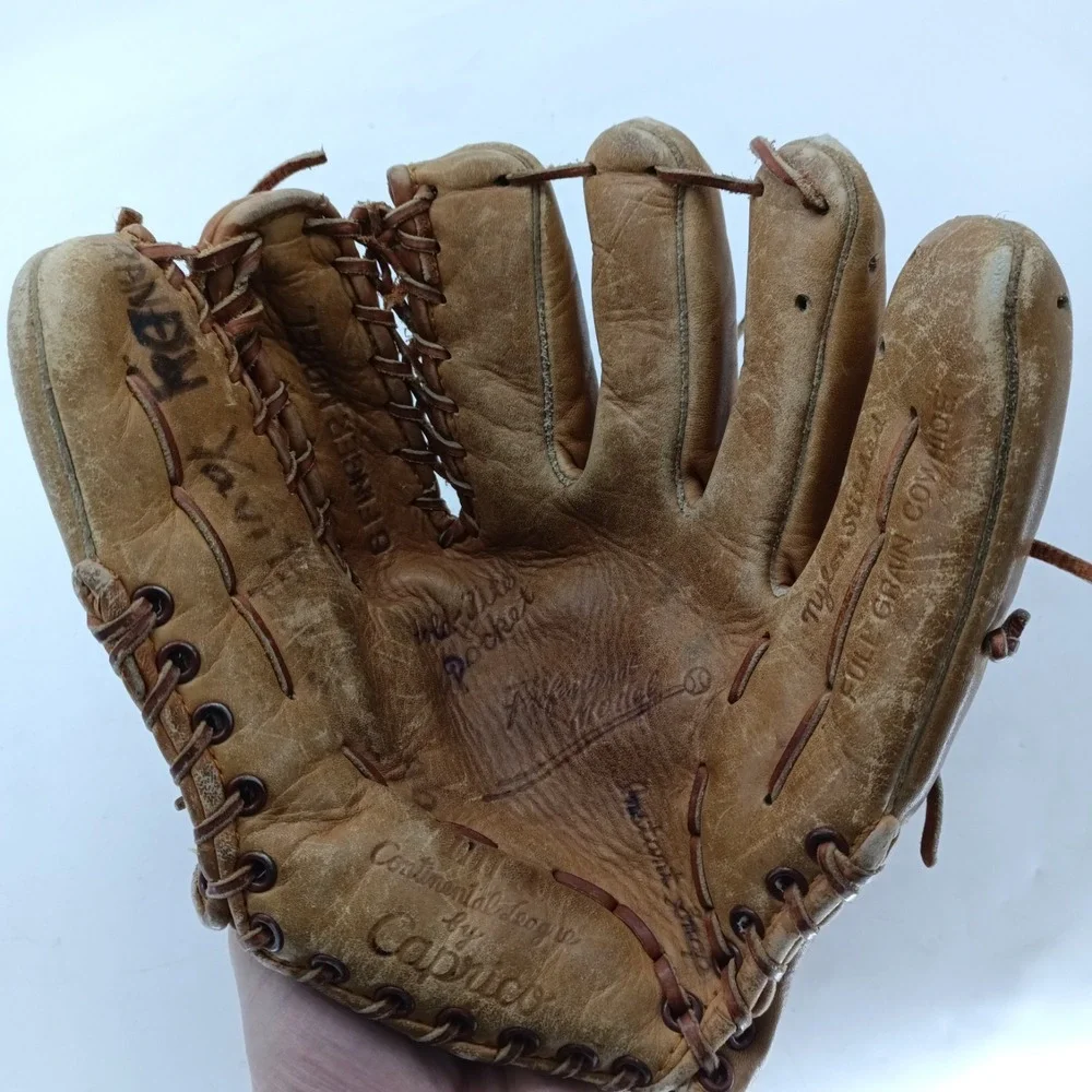 Caprico 1111-A   6 Finger Leather  Baseball Glove  Japana RHT   a14